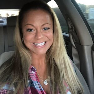 Meet your Posher, Stacy